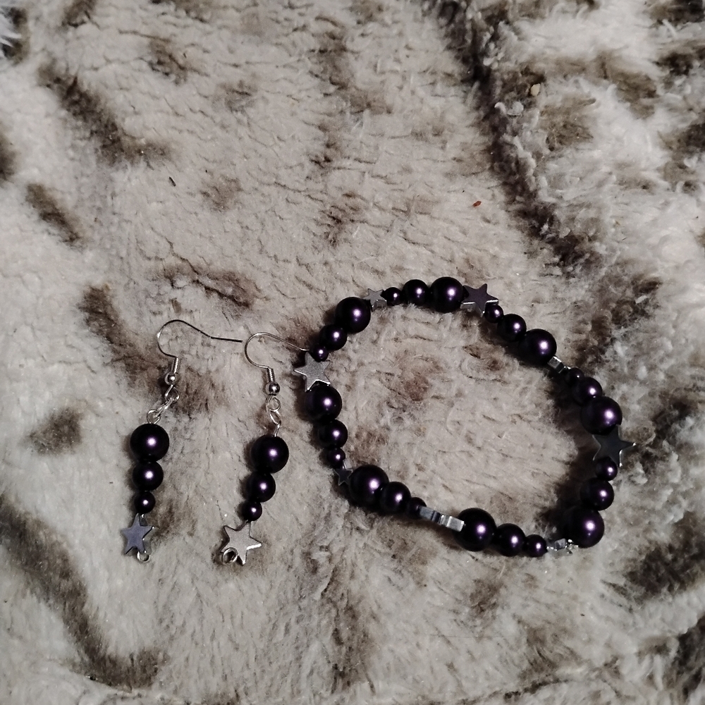 Handmade beautiful two piece dark purple earring and bracelet set w silver stars